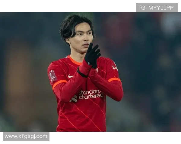 法甲焦点战南野拓实绝杀摩纳哥十人逆袭巴黎圣日耳曼